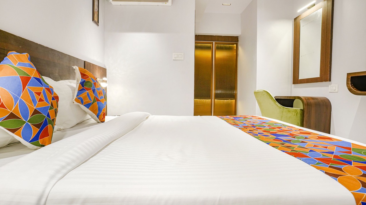 Photo of Bedroom in Borivali West