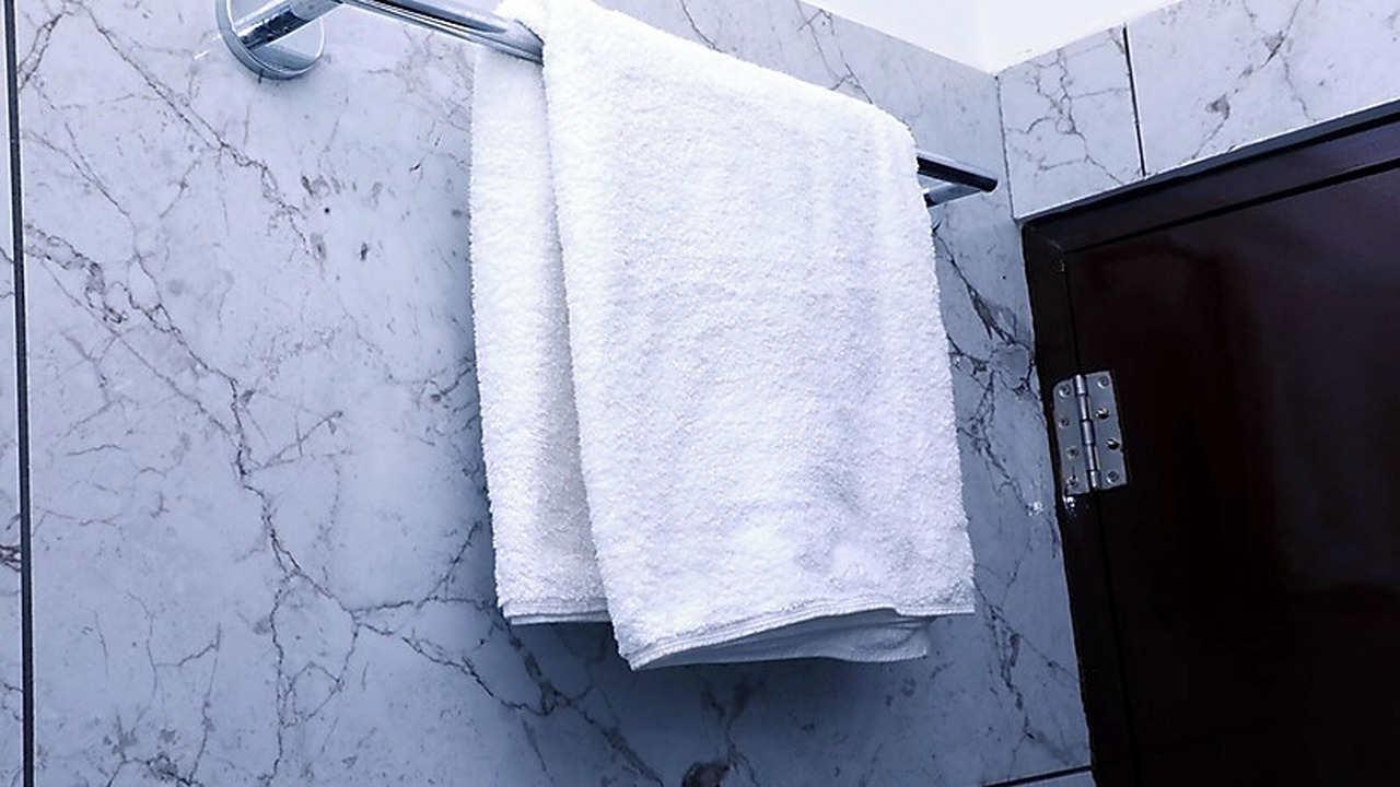 Photo of Bathroom in Madduru
