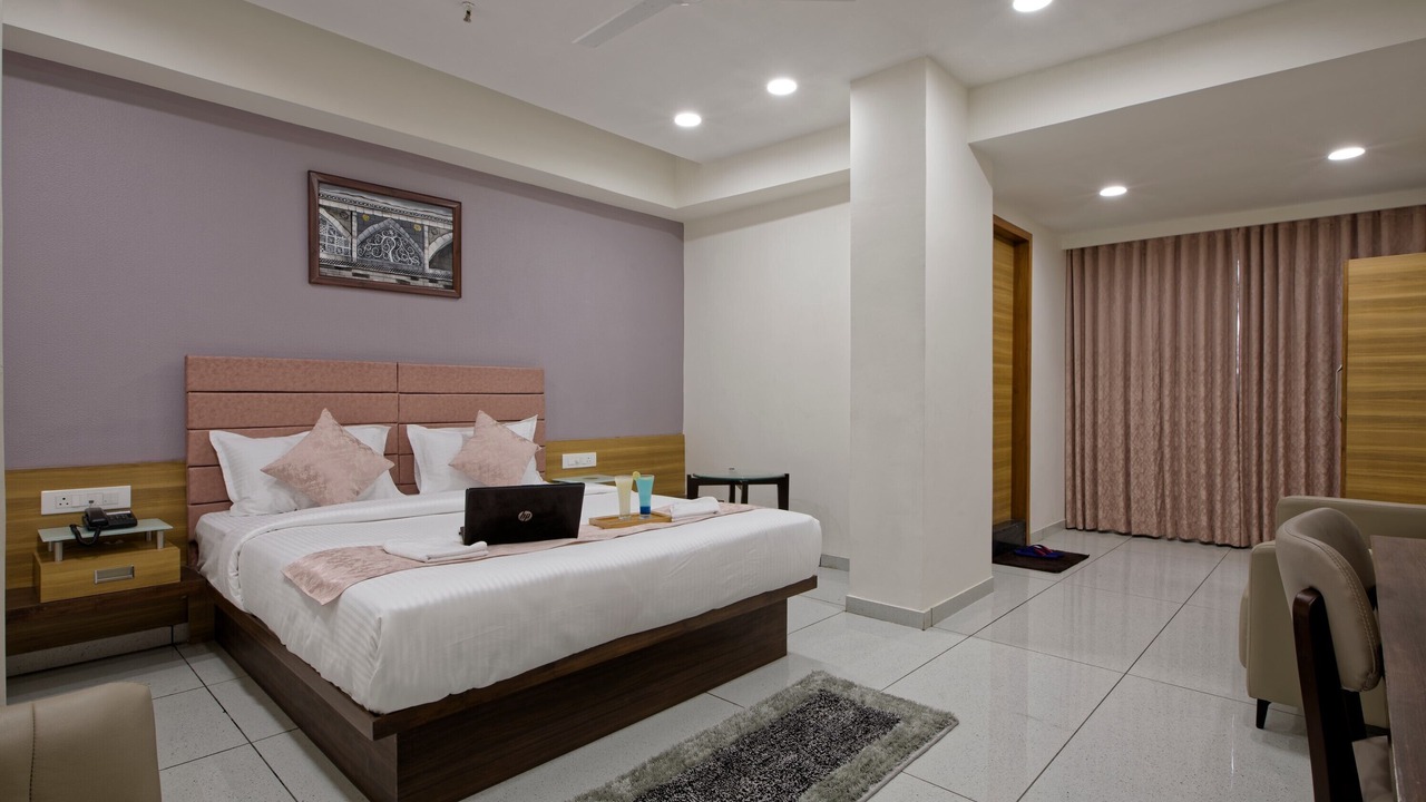 Photo of Bedroom in Sarkhej