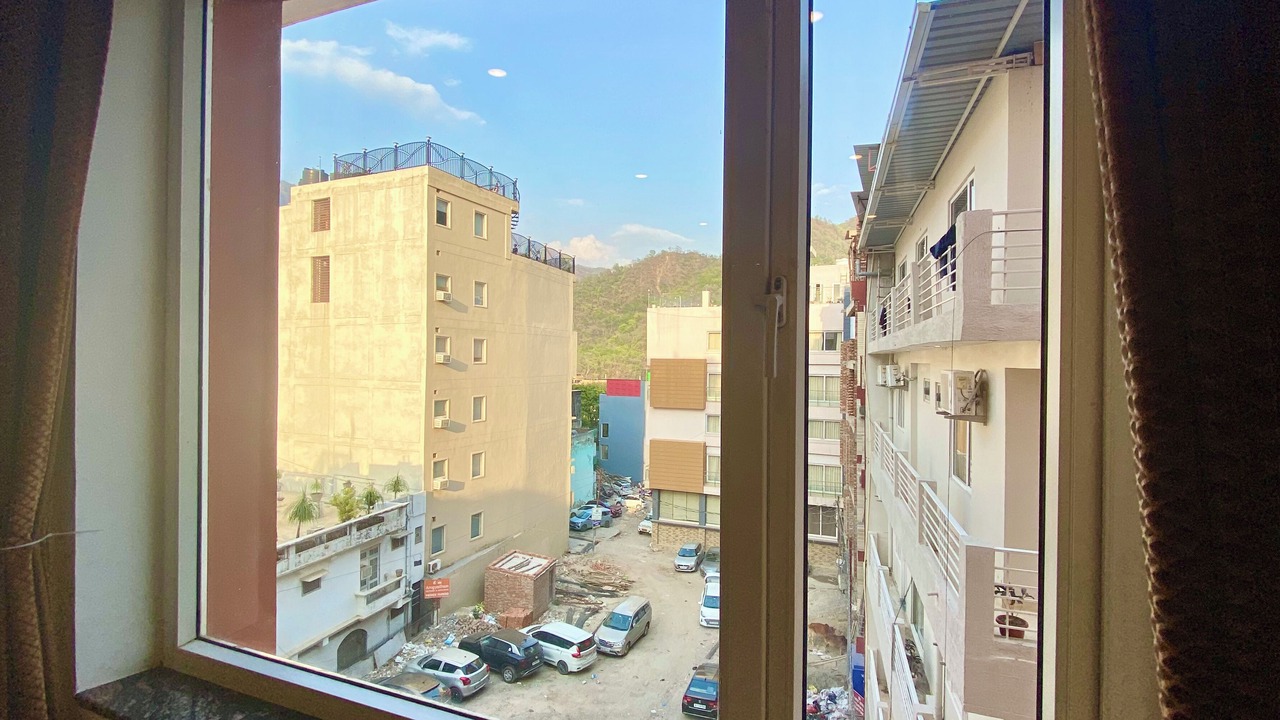 Photo of Bedroom in Tapovan