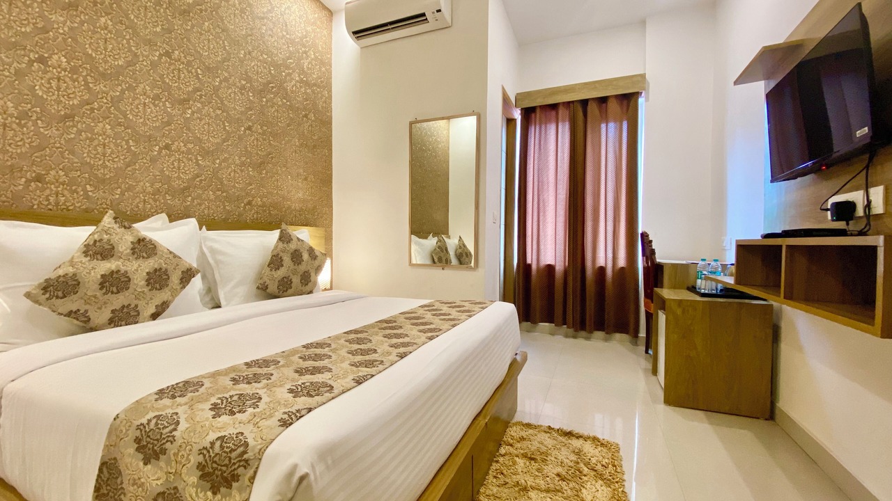Photo of Bedroom in Tapovan