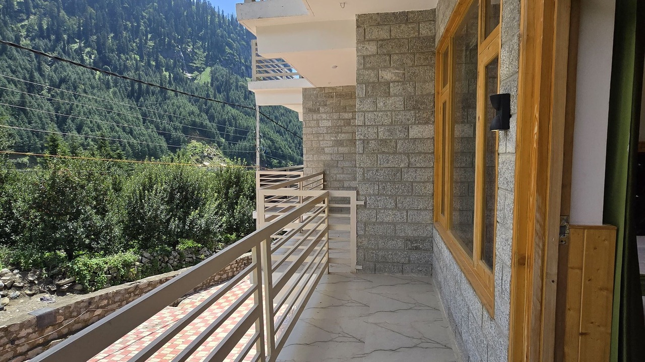 Photo of Patio Balcony in Burwa