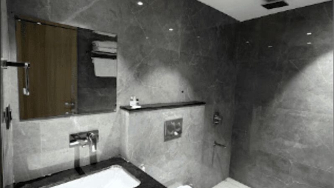 Photo of Bathroom in Gayariawas
