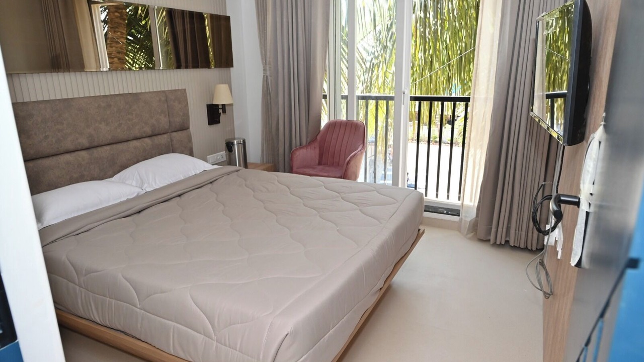 Photo of Bedroom in Malad West