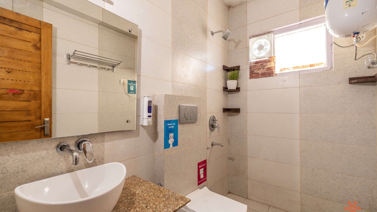 Photo of Bathroom in Shoja
