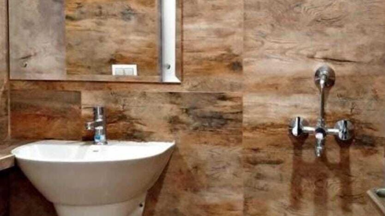 Photo of Bathroom in Zirakpur