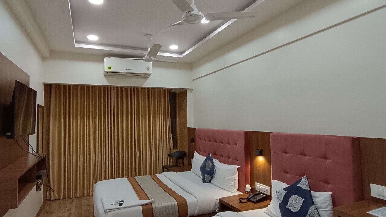 Photo of Bedroom in Andheri West