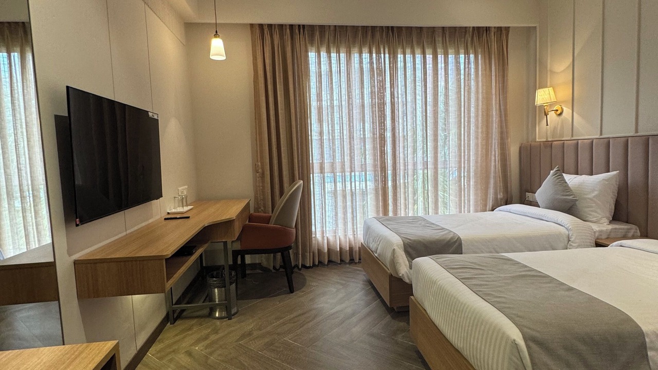 Photo of Bedroom in Malad West