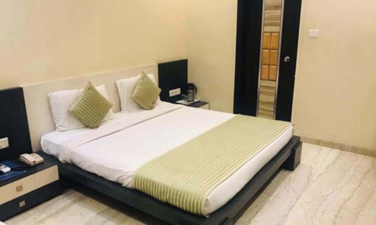 Photo of Bedroom in Allahabad