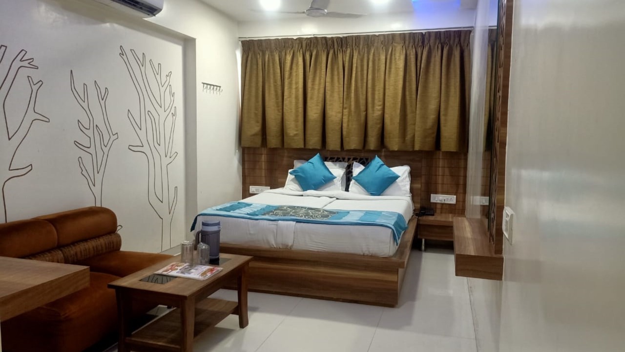 Photo of Bedroom in Surat