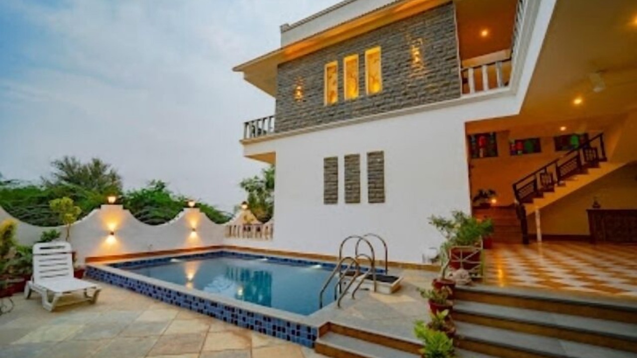 Photo of Outdoor in Lake Pichola