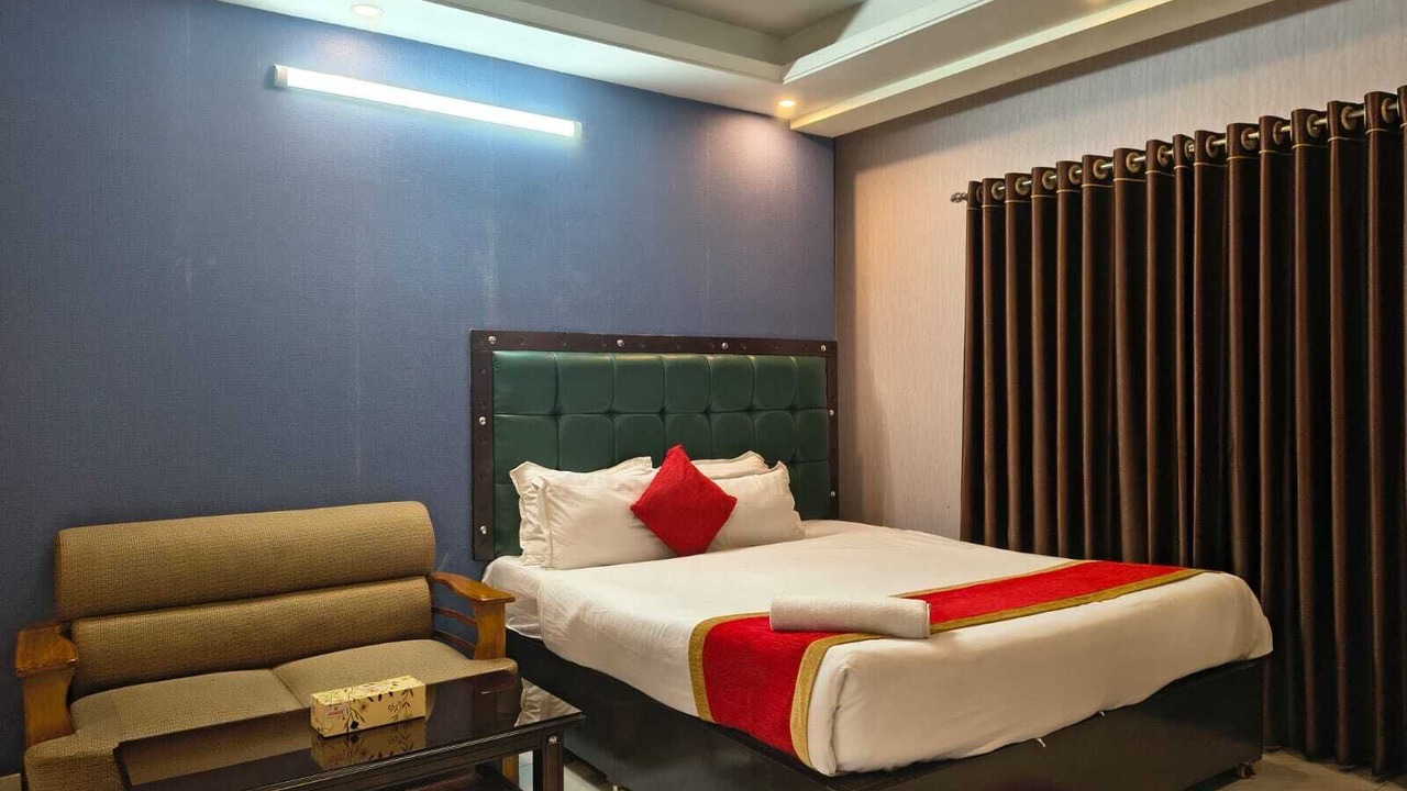 Photo of Bedroom in Dhaka