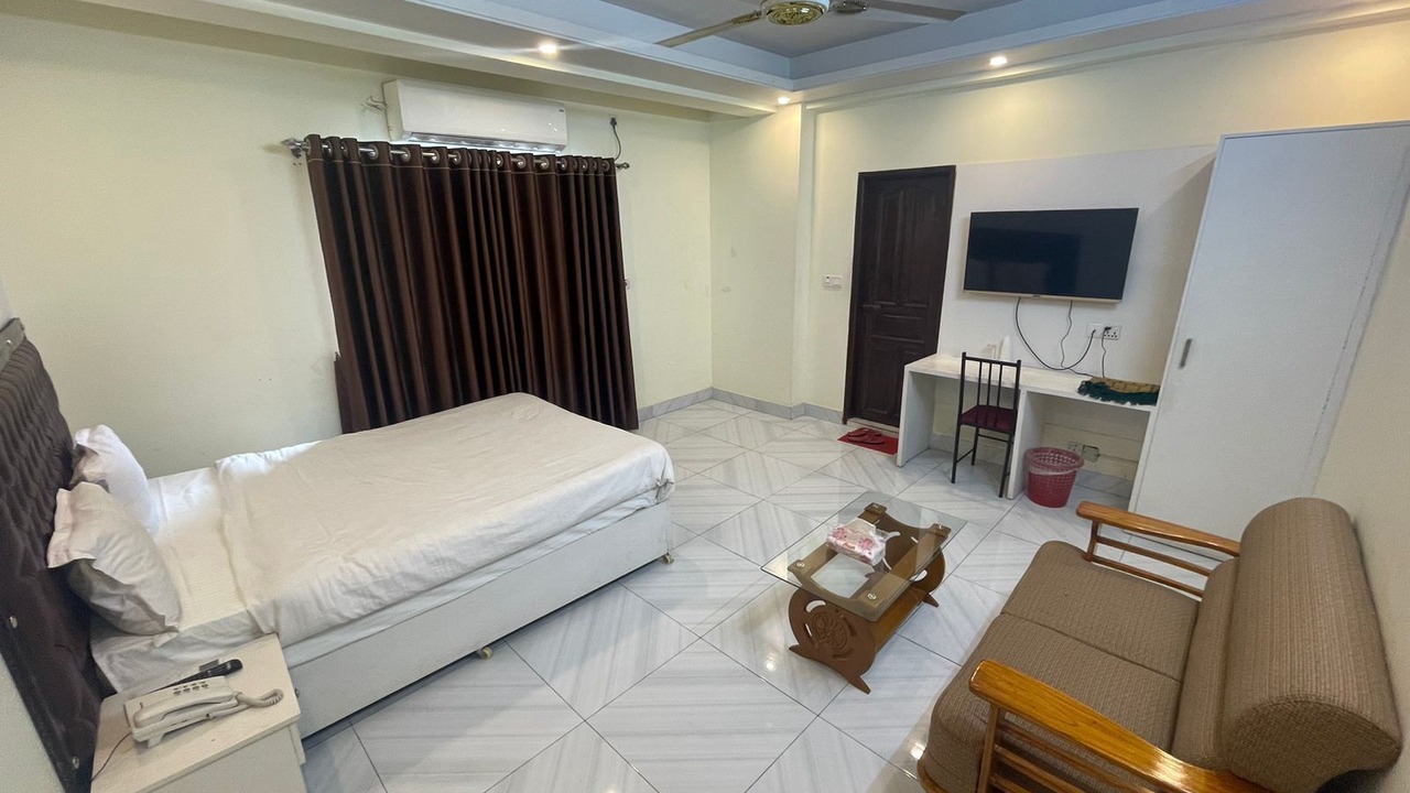 Photo of Bedroom in Dhaka