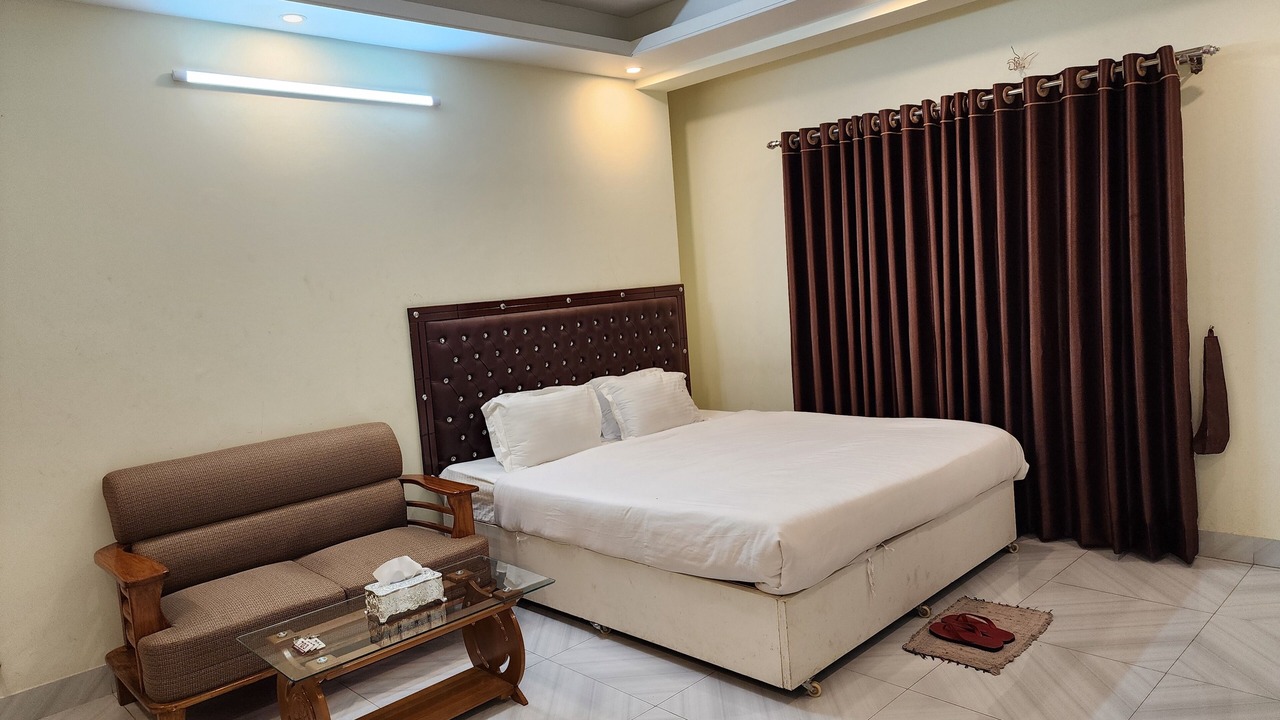 Photo of Bedroom in Dhaka