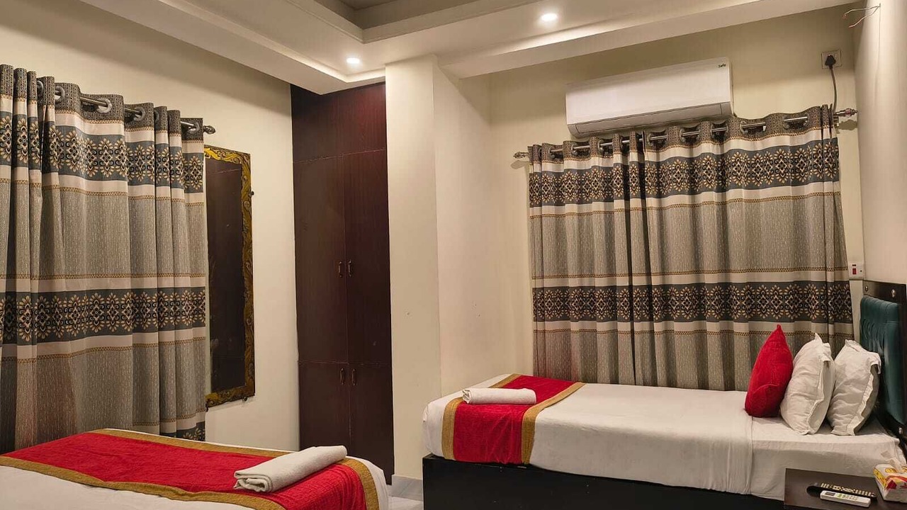 Photo of Bedroom in Dhaka