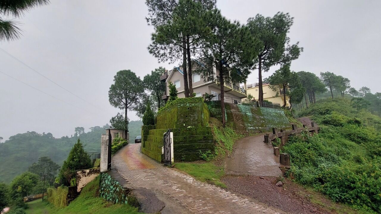 Photo of Others in Nahan