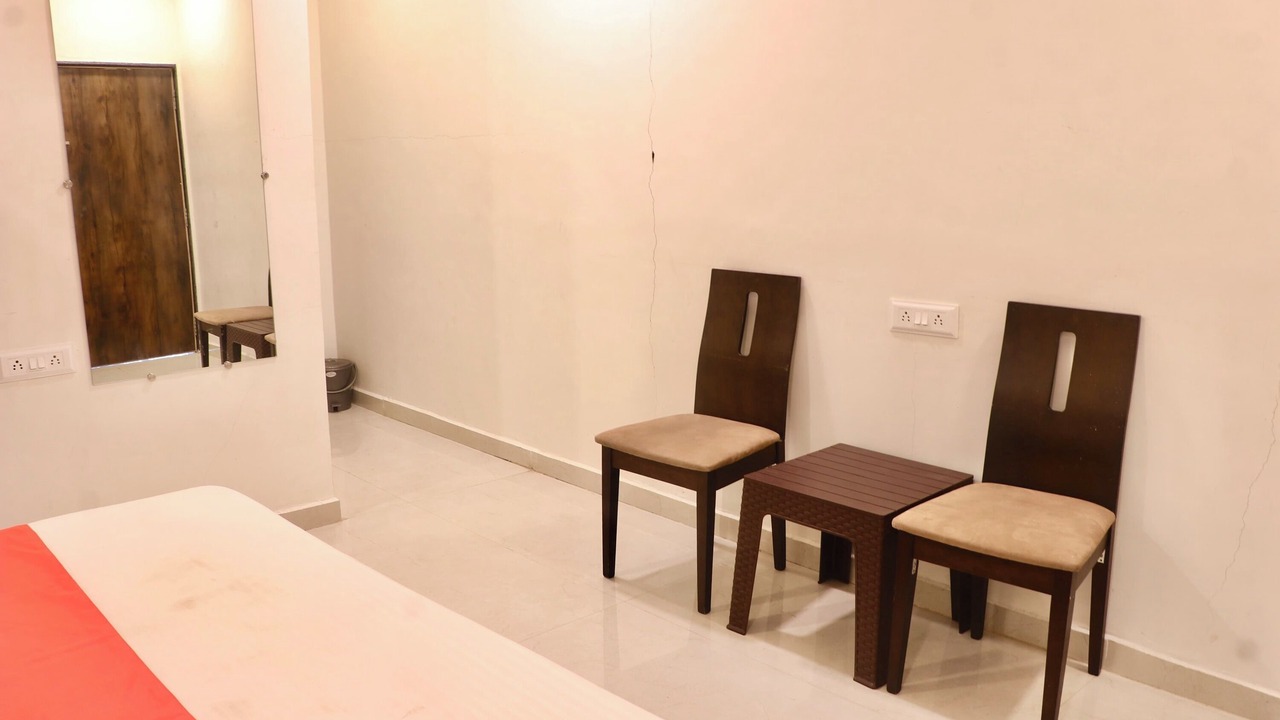 Photo of Bedroom in Trimbak