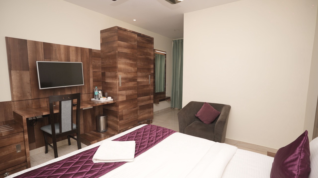 Photo of Bedroom in Lakshminarayana Pura