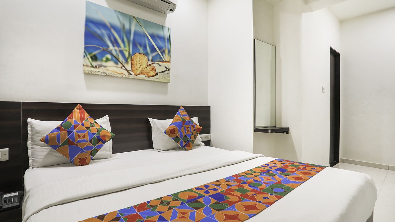 Photo of Bedroom in Rajkot