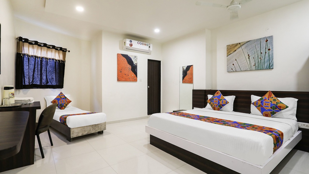 Photo of Bedroom in Rajkot