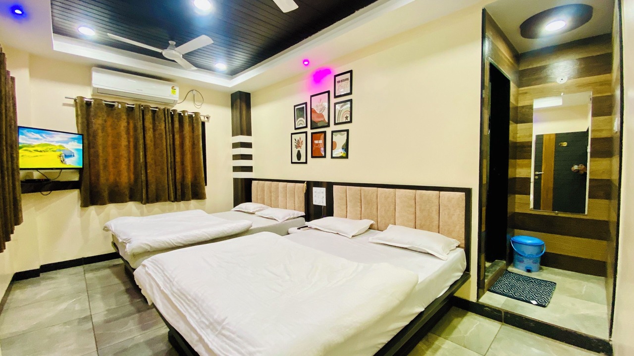 Photo of Bedroom in Omkareshwar