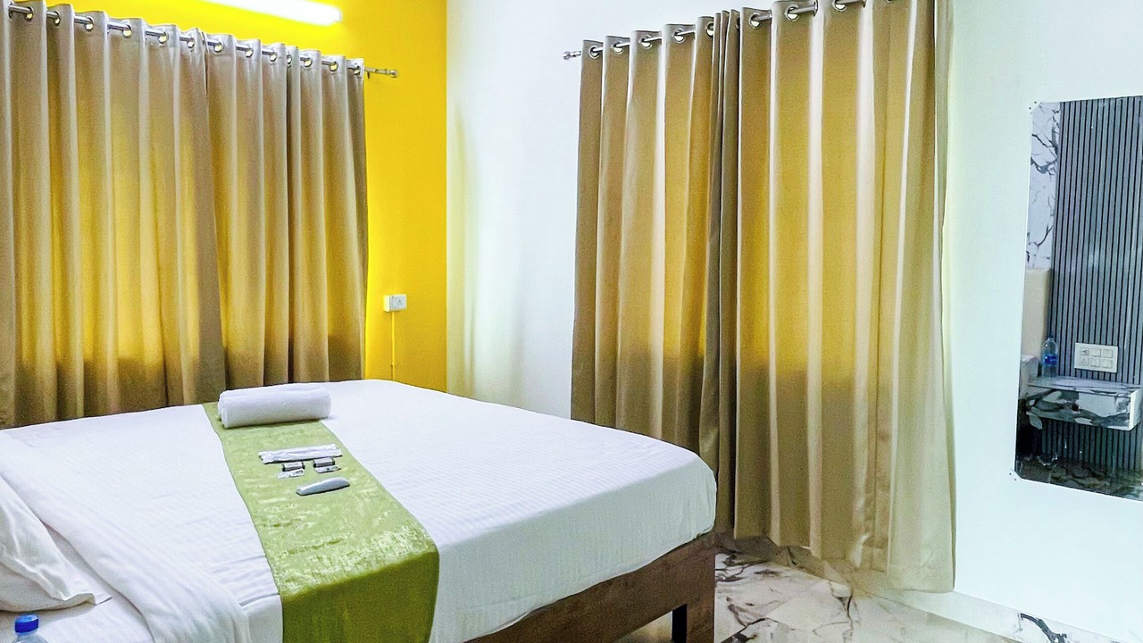 Photo of Bedroom in Adyar