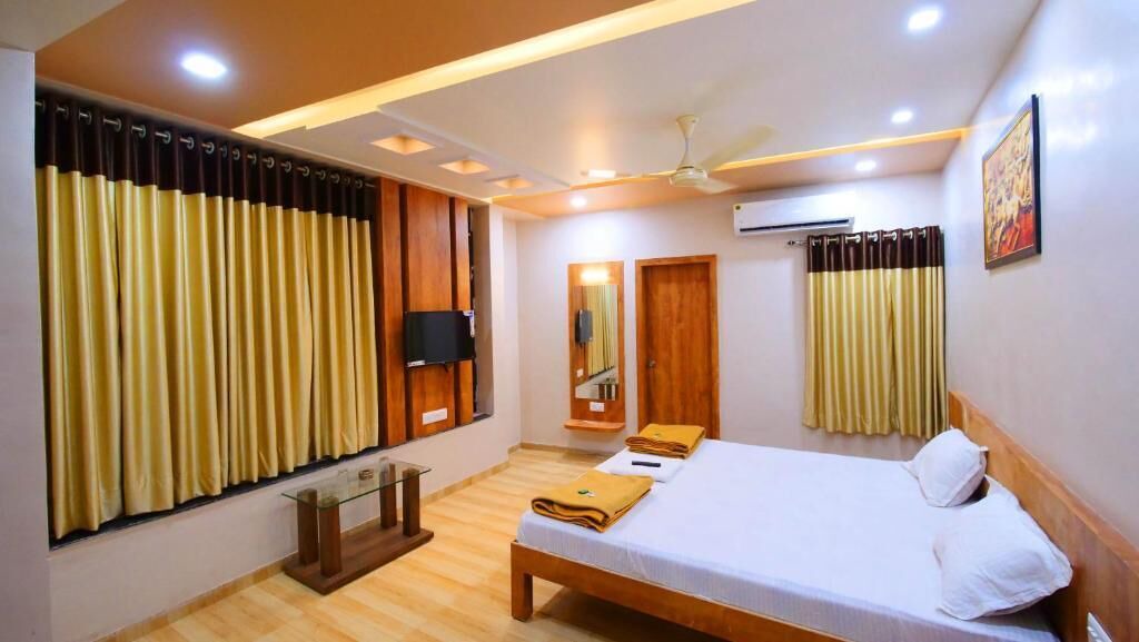 Photo of Bedroom in Veraval