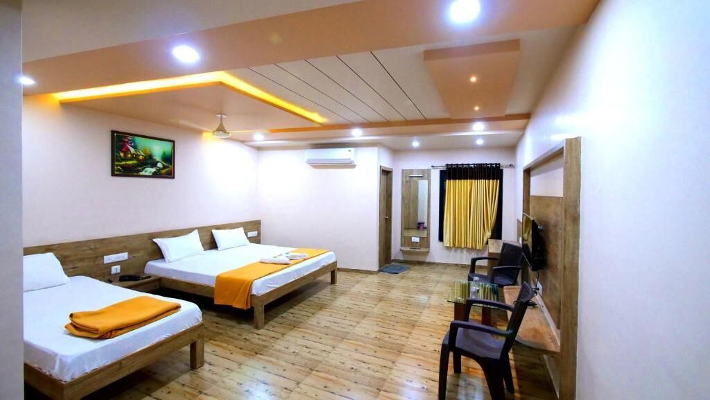 Photo of Bedroom in Veraval