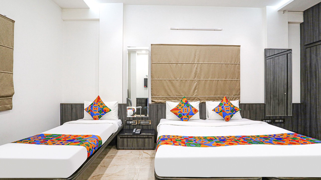 Photo of Bedroom in Daulatabad