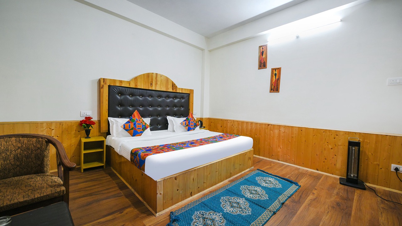 Photo of Bedroom in Old Manali