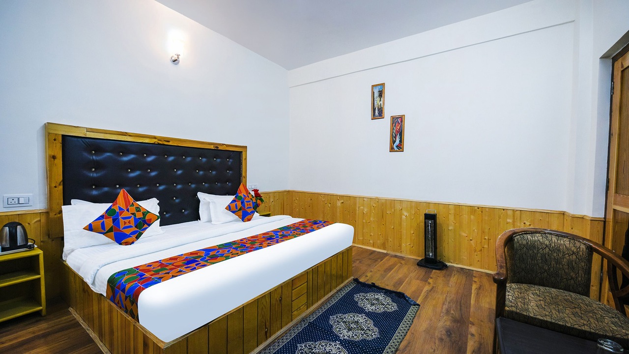 Photo of Bedroom in Old Manali