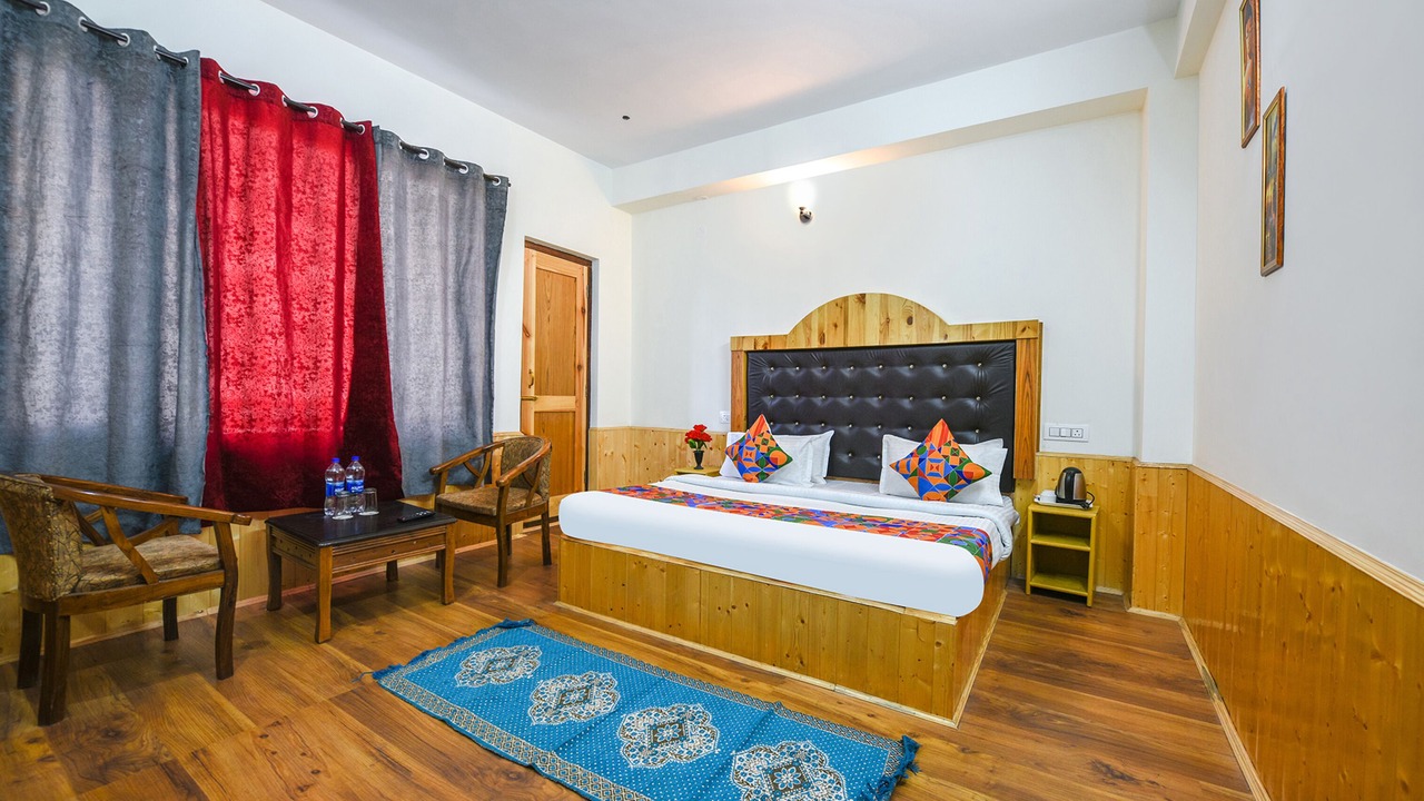 Photo of Bedroom in Old Manali