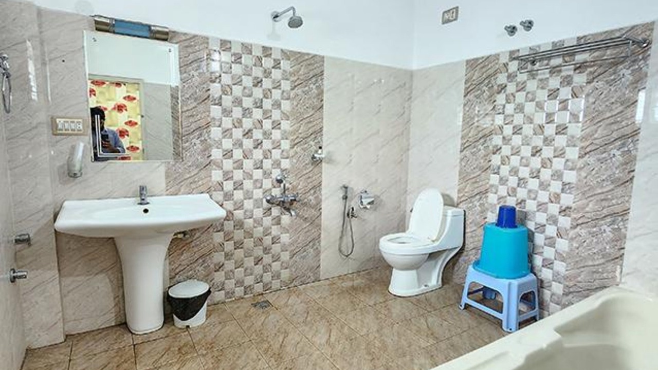 Photo of Bathroom in Kushalnagar