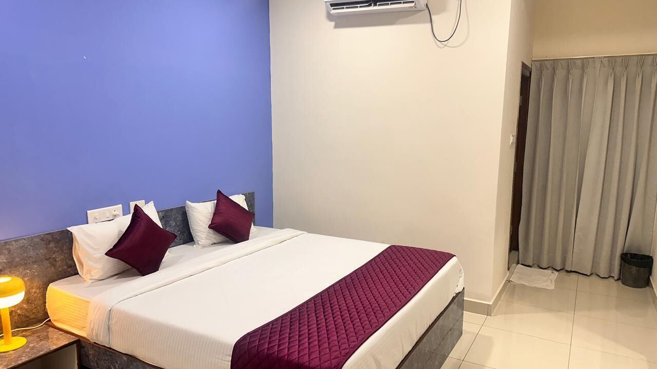 Photo of Bedroom in Shamshabad