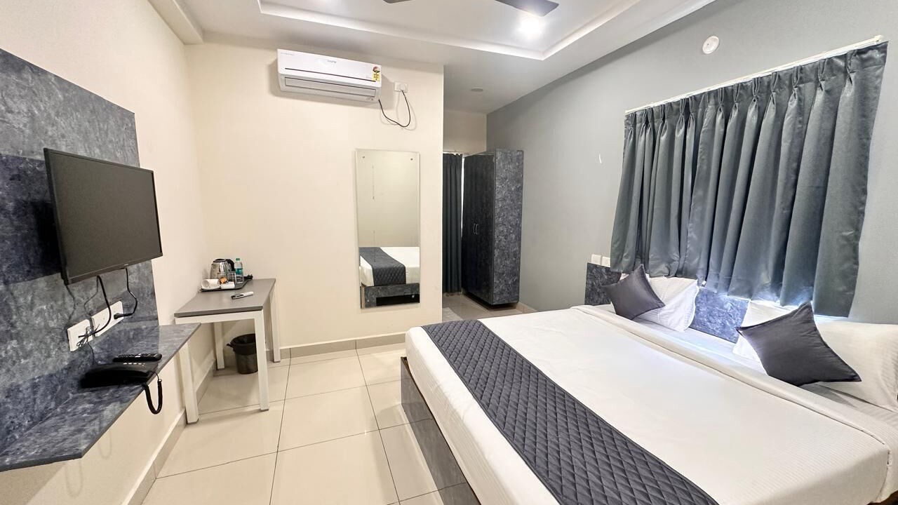 Photo of Bedroom in Shamshabad