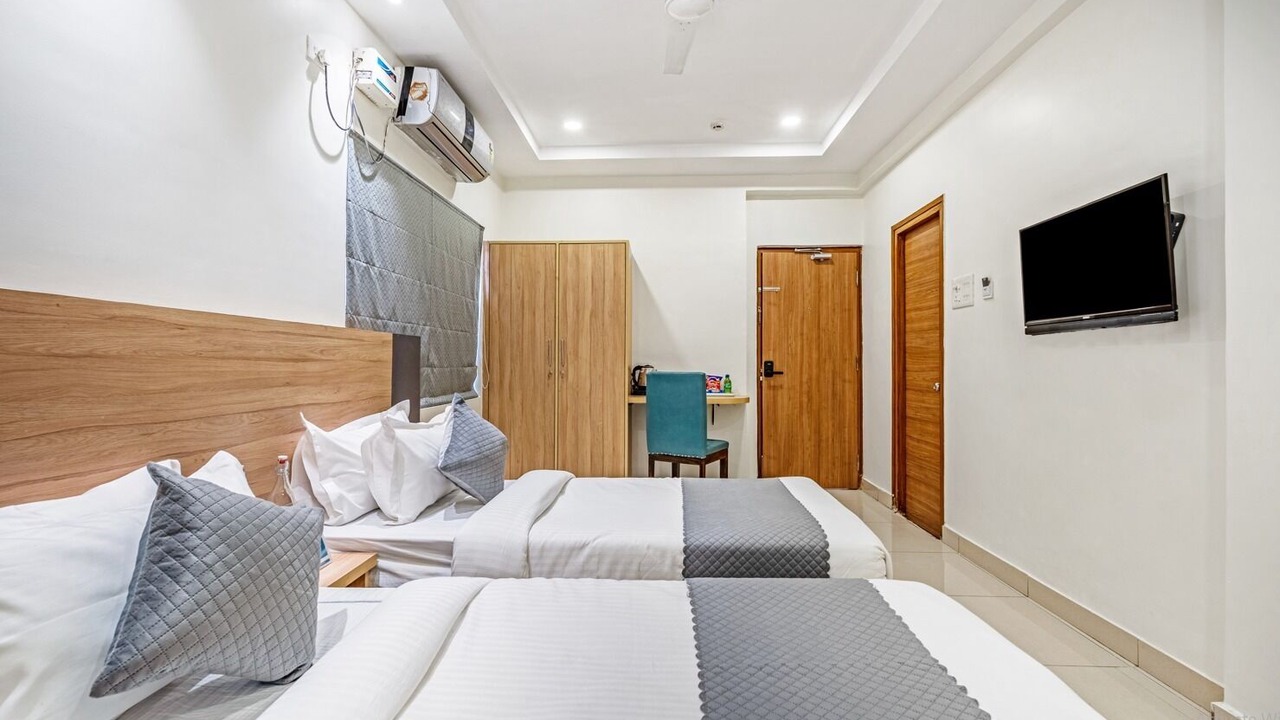 Photo of Bedroom in HITEC City