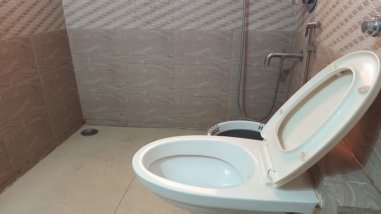 Photo of Bathroom in Amarnath