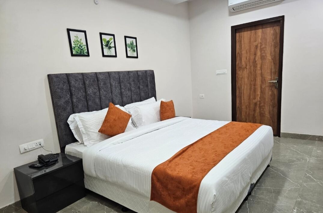 Photo of Bedroom in Mehandipur