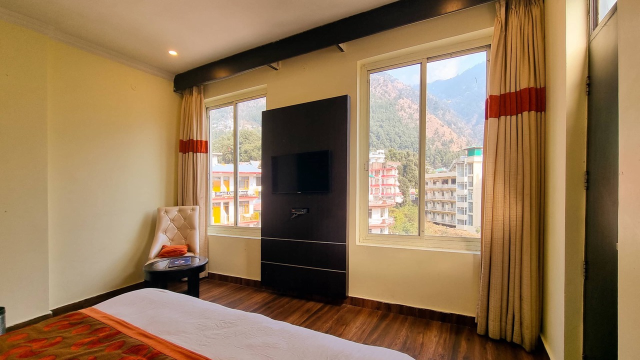 Photo of Bedroom in Bhagsu Nag