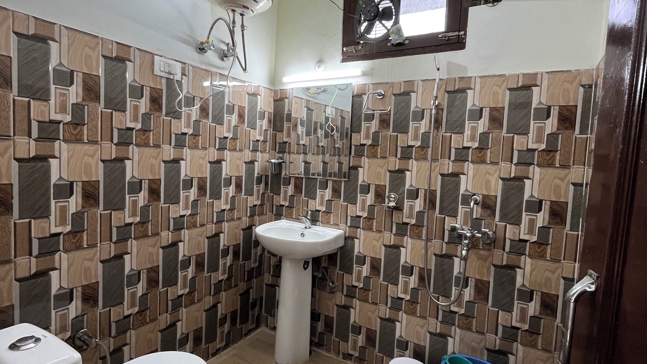 Photo of Bedroom in Dalhousie
