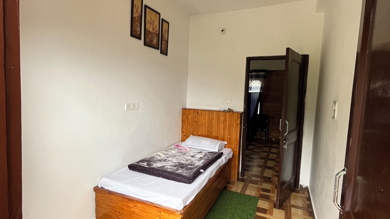 Photo of Bedroom in Dalhousie