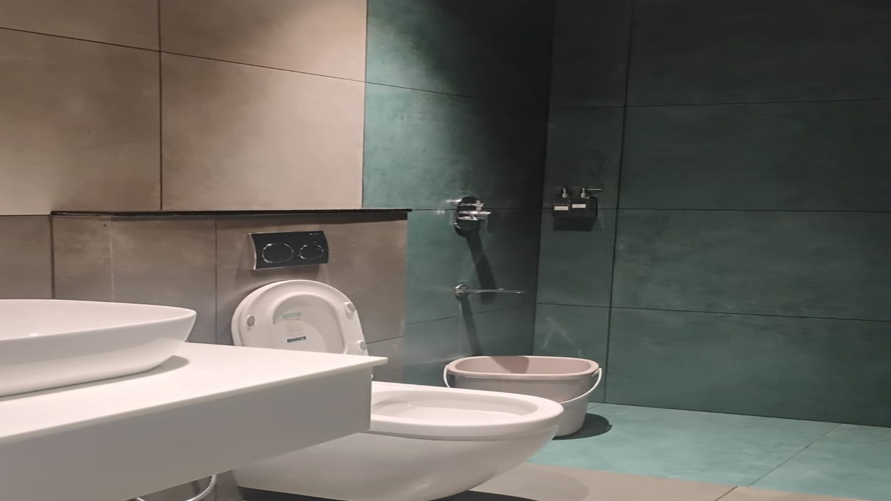 Photo of Bathroom in Valparai