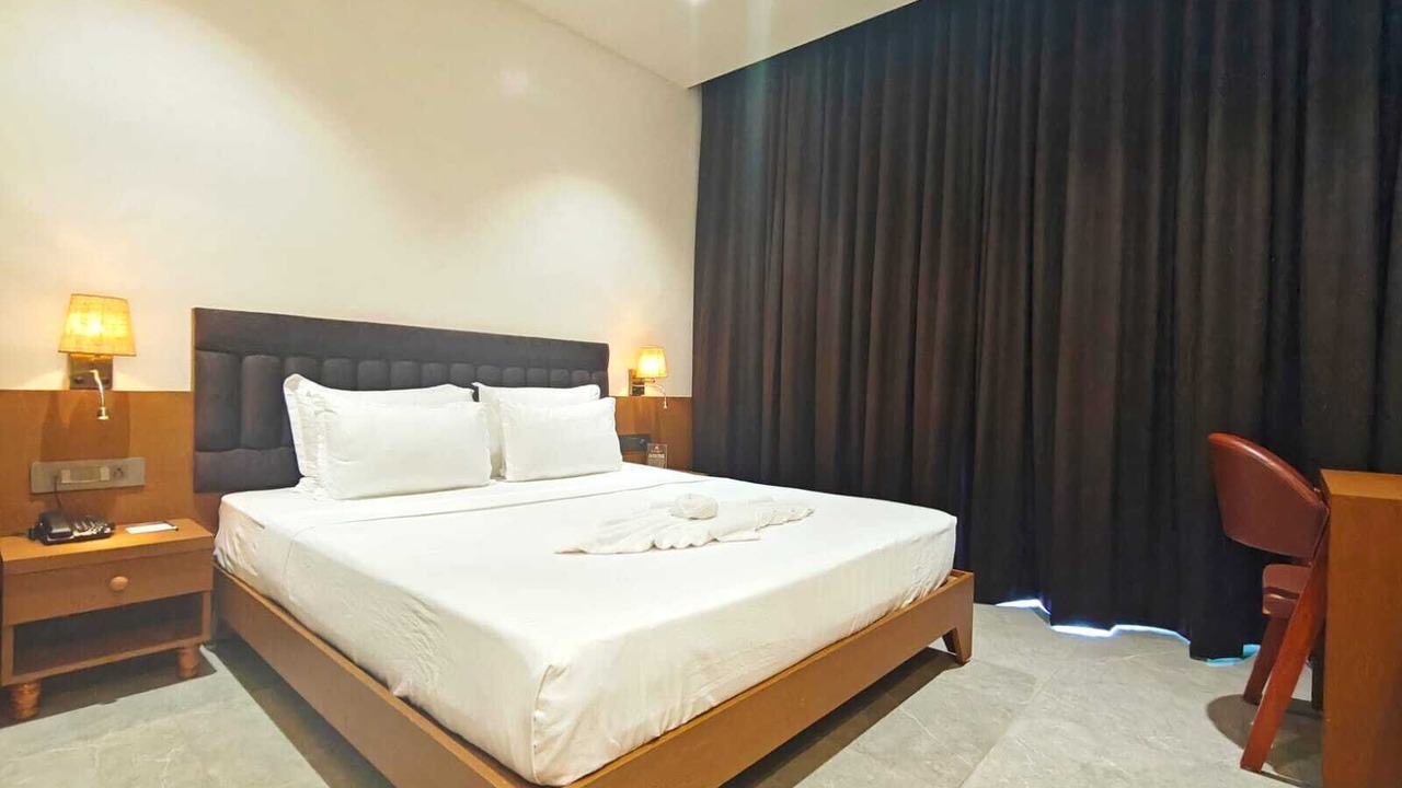 Photo of Bedroom in Somnath