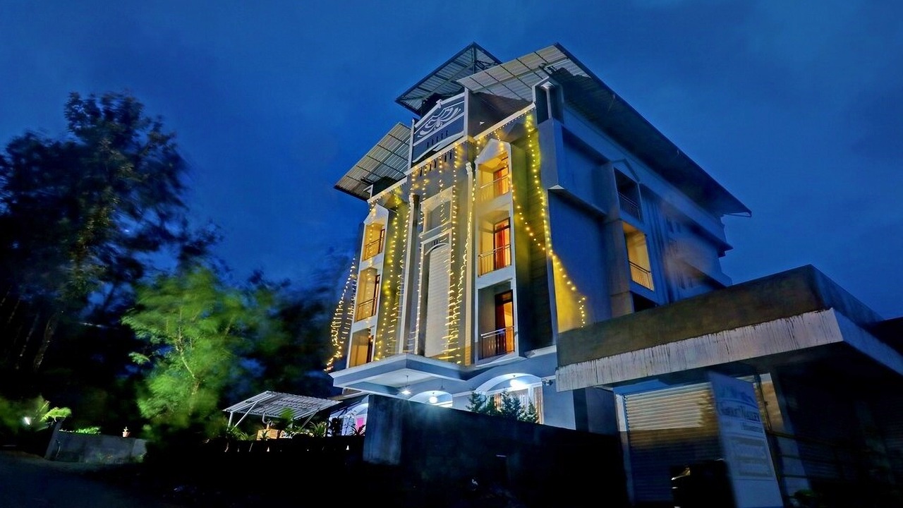 Photo of Outdoor in Aadit