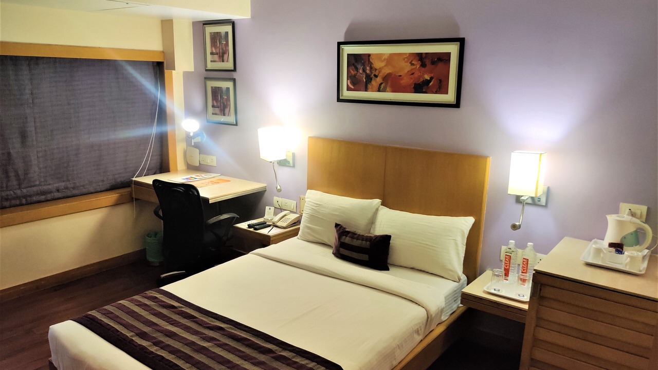 Photo of Bedroom in Prabhadevi