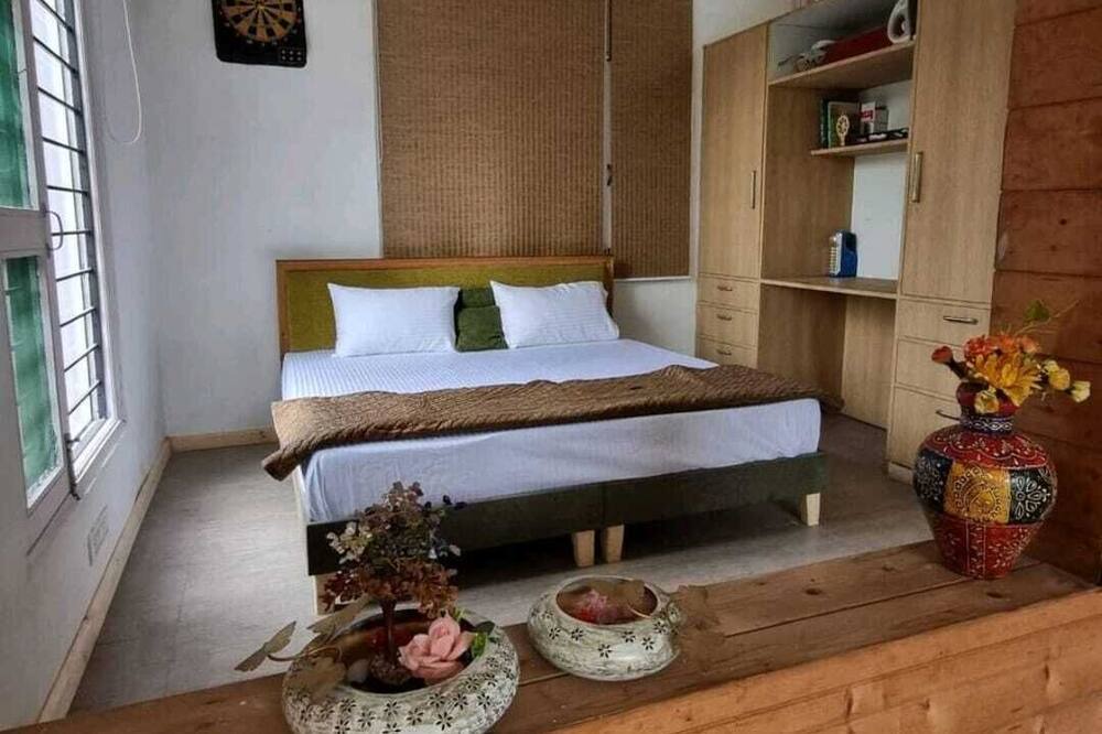 Photo of Bedroom in Dharampur