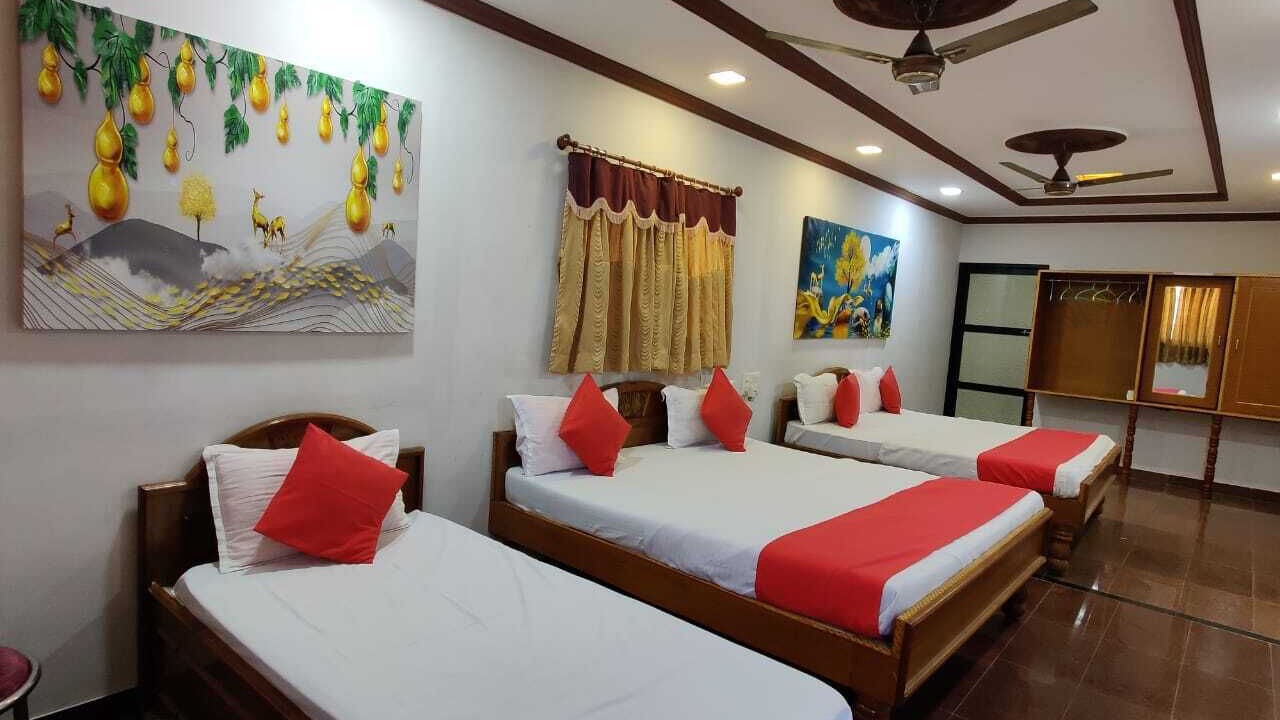 Photo of Bedroom in Bhuj