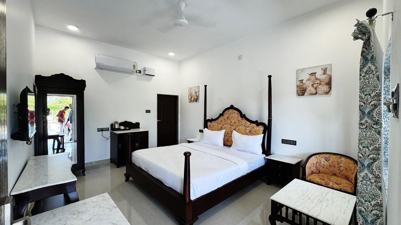 Photo of Bedroom in Sirohi