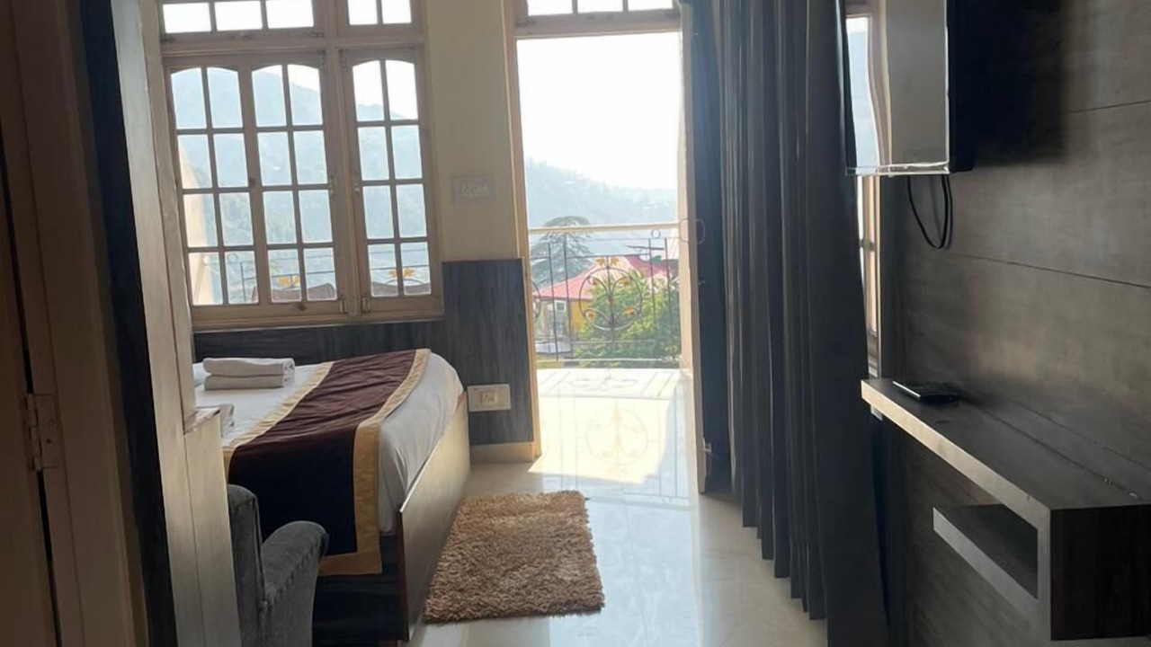 Photo of Bedroom in Bhagsu Nag