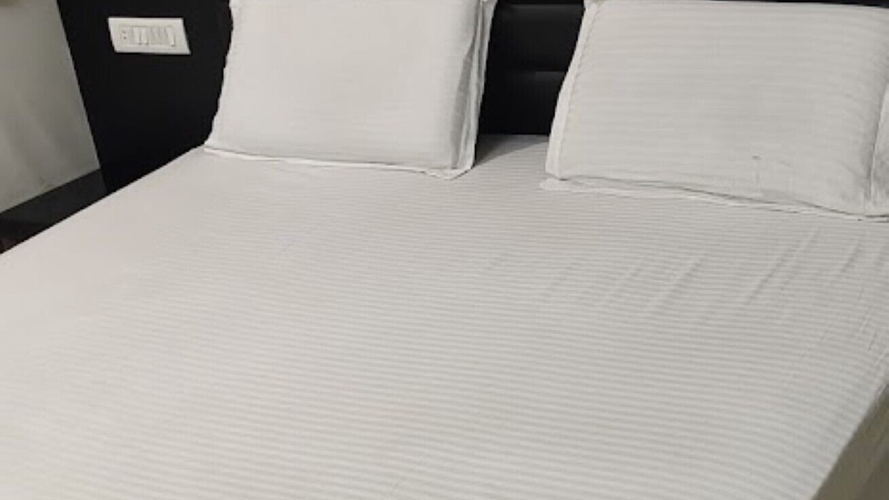 Photo of Bedroom in Bhavnagar
